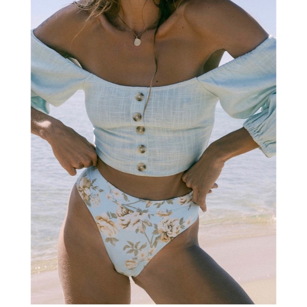 Billabong Cotton Gauze Peasant Crop Top